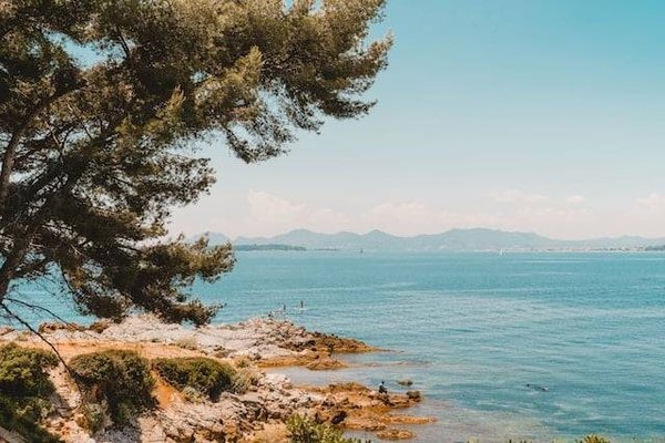 Quels sont les conseils à suivre pour faire un superbe voyage à destination d'un camping du Sud de la France ?