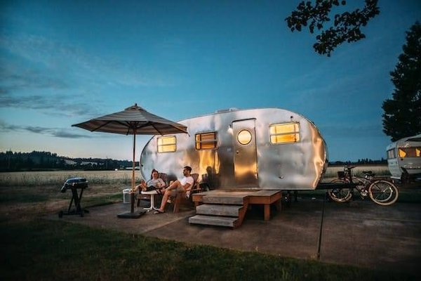 Comment organiser un voyage à petit prix avec comme destination un camping 5 étoiles d'Argelès sur mer ?